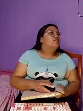 Snapshot of natt-bigass chatting on February 18, 2026, 4:21 am natt-bigass online show from February 18, 2026, 4:21 am