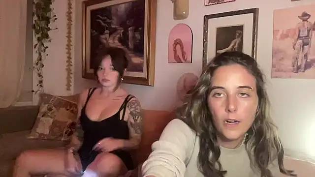 lill daddysgirl online show from May 6, 2026, 3:43 am
