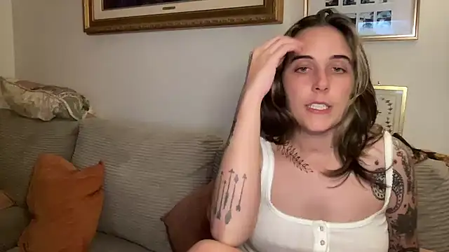 lill daddysgirl online show from March 24, 2026, 5:29 am