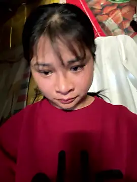 Linh-xxx online show from January 18, 2026, 5:33 am