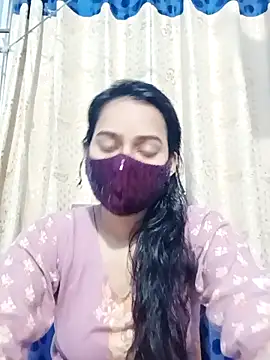 Hot Baby250 online show from December 3, 2025, 10:47 am