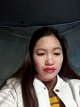 -Paige- online show from November 28, 2025, 2:23 am