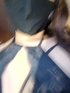 Snapshot of duskyangel chatting on March 28, 2026, 2:01 am duskyangel online show from March 28, 2026, 2:01 am