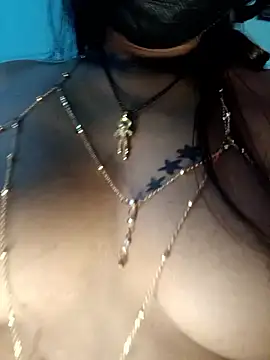 duskyangel online show from May 16, 2026, 1:26 am
