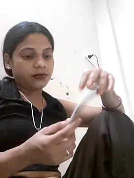 Nitya hot online show from April 13, 2026, 5:17 pm