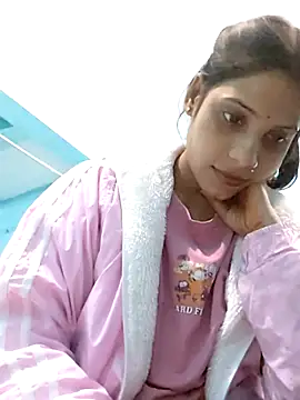 Nitya hot online show from December 19, 2025, 5:04 pm