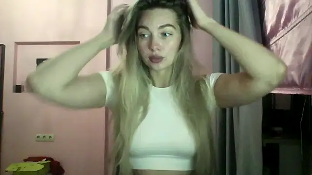 Snapshot of Sygream chatting on October 26, 2025, 1:22 pm Sygream online show from October 26, 2025, 1:22 pm