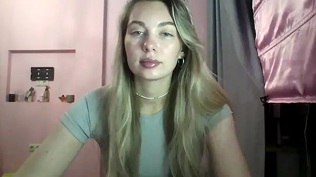 Snapshot of Sygream chatting on October 30, 2025, 5:21 pm Sygream online show from October 30, 2025, 5:21 pm