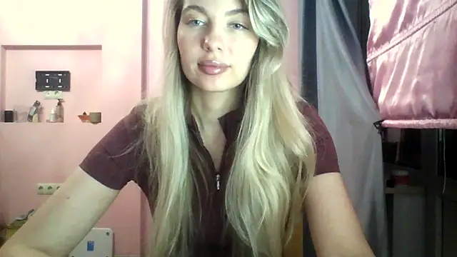 Snapshot of Sygream chatting on November 23, 2025, 6:29 pm Sygream online show from November 23, 2025, 6:29 pm