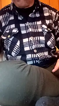 Snapshot of Cucco25 chatting on March 4, 2026, 7:05 am Cucco25 online show from March 4, 2026, 7:05 am