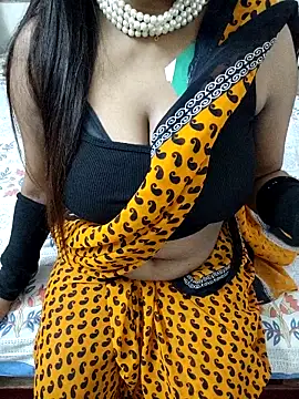 monalisharoy544554 online show from October 18, 2025, 2:52 pm