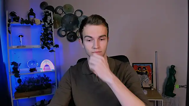 astren villo online show from April 9, 2026, 5:42 am