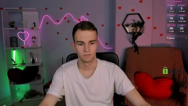 astren villo online show from February 26, 2026, 3:56 pm