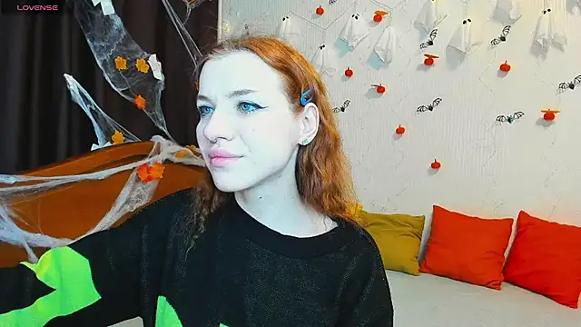 MeganNewCat online show from November 7, 2025, 10:42 am