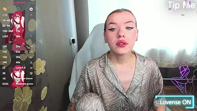 MeganNewCat online show from May 12, 2026, 6:54 am