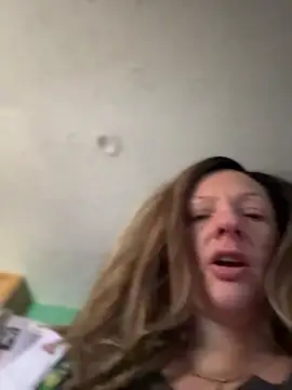 Snapshot of queenkelly1234 chatting on February 28, 2026, 5:12 pm queenkelly1234 online show from February 28, 2026, 5:12 pm