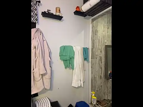 queenkelly1234 online show from November 21, 2025, 11:15 pm