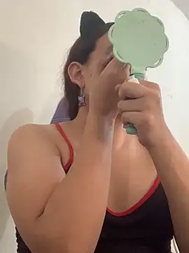 La-Gatiita-trans online show from November 2, 2025, 12:10 pm