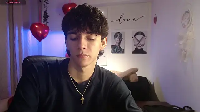 AmethystShadow17 online show from February 20, 2026, 8:33 pm