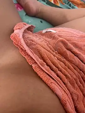 Snapshot of Bellafit02 chatting on March 9, 2026, 12:25 am Bellafit02 online show from March 9, 2026, 12:25 am