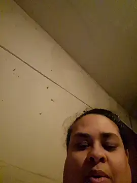 BigBusty VoluptuousMilfX online show from October 31, 2025, 1:35 am