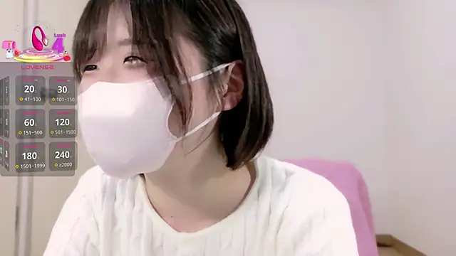 Maron Chan online show from October 14, 2025, 5:41 am