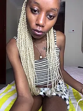 NyahHeat online show from April 29, 2026, 10:16 pm