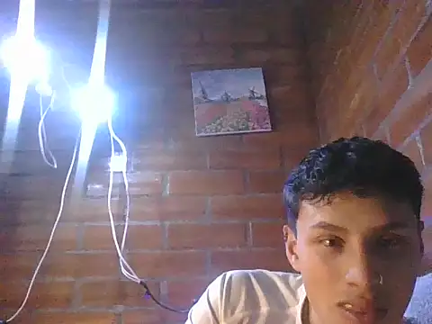 Snapshot of nickk_boy chatting on October 24, 2025, 11:48 pm nickk boy online show from October 24, 2025, 11:48 pm