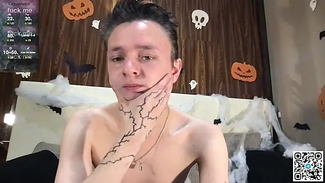 Logan mett online show from November 2, 2025, 4:12 pm