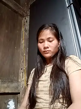 Snapshot of Lyssa-a chatting on April 19, 2026, 4:41 pm Lyssa-a online show from April 19, 2026, 4:41 pm