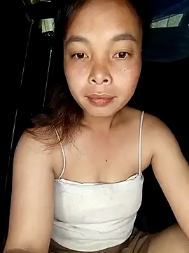 Nguyet2k4 online show from October 22, 2025, 4:01 am