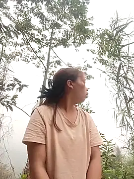 Nguyet2k4 online show from March 28, 2026, 11:50 pm