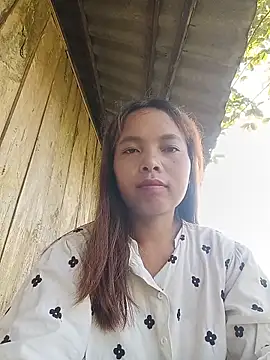 Nguyet2k4 online show from June 5, 2026, 9:04 am