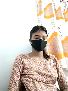 Snapshot of Jaya-Ray chatting on May 4, 2026, 4:38 am Jaya-Ray online show from May 4, 2026, 4:38 am