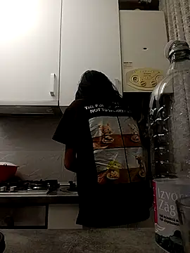 ReneeVoss online show from February 2, 2026, 3:16 am