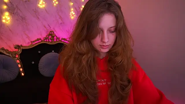 CuteeFoxy online show from January 13, 2026, 3:16 pm