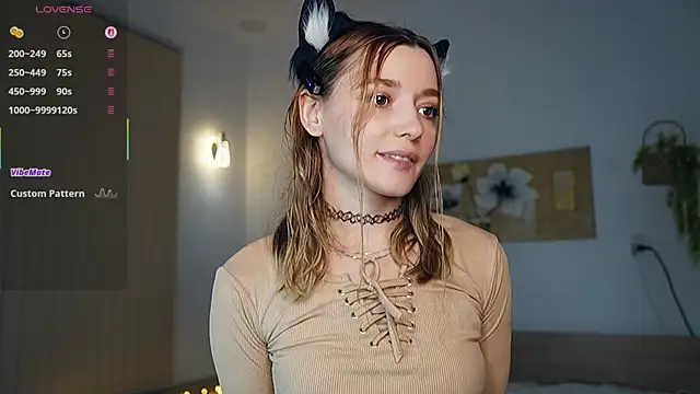 StarryMary online show from December 22, 2025, 9:04 pm