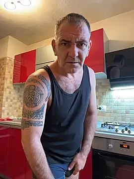 Snapshot of COBRAboySEX@xh chatting on February 5, 2026, 7:04 am COBRAboySEXxh online show from February 5, 2026, 7:04 am