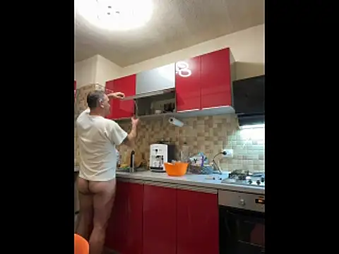 Snapshot of COBRAboySEX@xh chatting on February 11, 2026, 6:41 pm COBRAboySEXxh online show from February 11, 2026, 6:41 pm