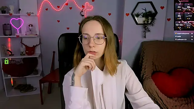 Snapshot of evalora_vei chatting on April 26, 2026, 7:22 pm evalora vei online show from April 26, 2026, 7:22 pm