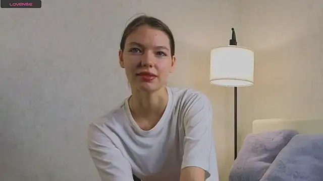 Erosyne online show from February 8, 2026, 5:21 pm