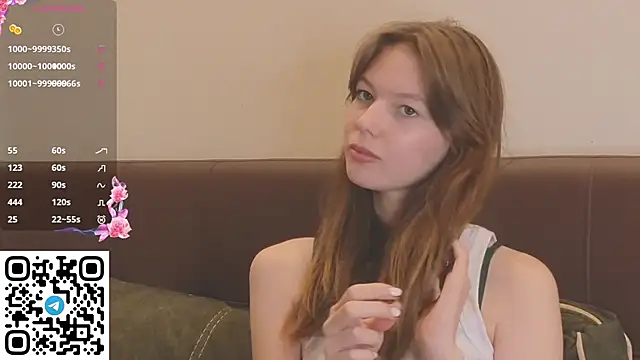 Erosyne online show from October 29, 2025, 3:33 pm