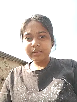 Snapshot of Miss-mallika chatting on January 6, 2026, 5:11 am Miss-mallika online show from January 6, 2026, 5:11 am