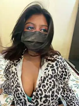 payal mittal online show from April 15, 2026, 4:44 pm