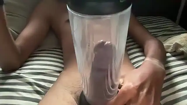ZackChung69 online show from July 6, 2026, 2:02 pm