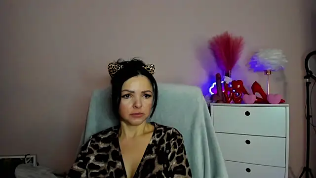 Mollybloom40 online show from March 27, 2026, 8:26 am