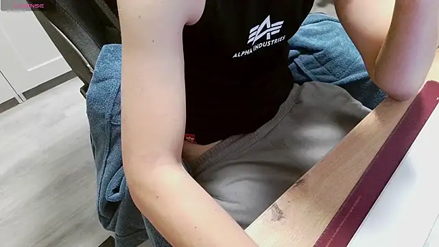 Twilightboyx online show from October 25, 2025, 7:40 am