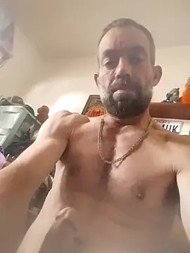 james81mzmga online show from October 26, 2025, 4:40 pm