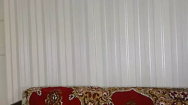 Snapshot of Kiki_Catty chatting on October 21, 2025, 9:41 am Kiki Catty online show from October 21, 2025, 9:41 am