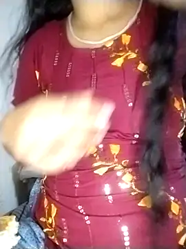 strip queennn online show from February 18, 2026, 6:04 pm